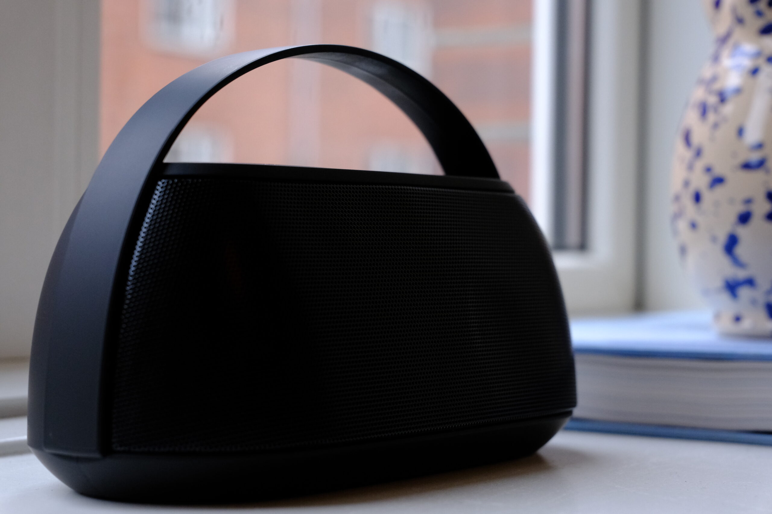 MIIEGO MiiLOUNGE Mini på bord - Logo - 01