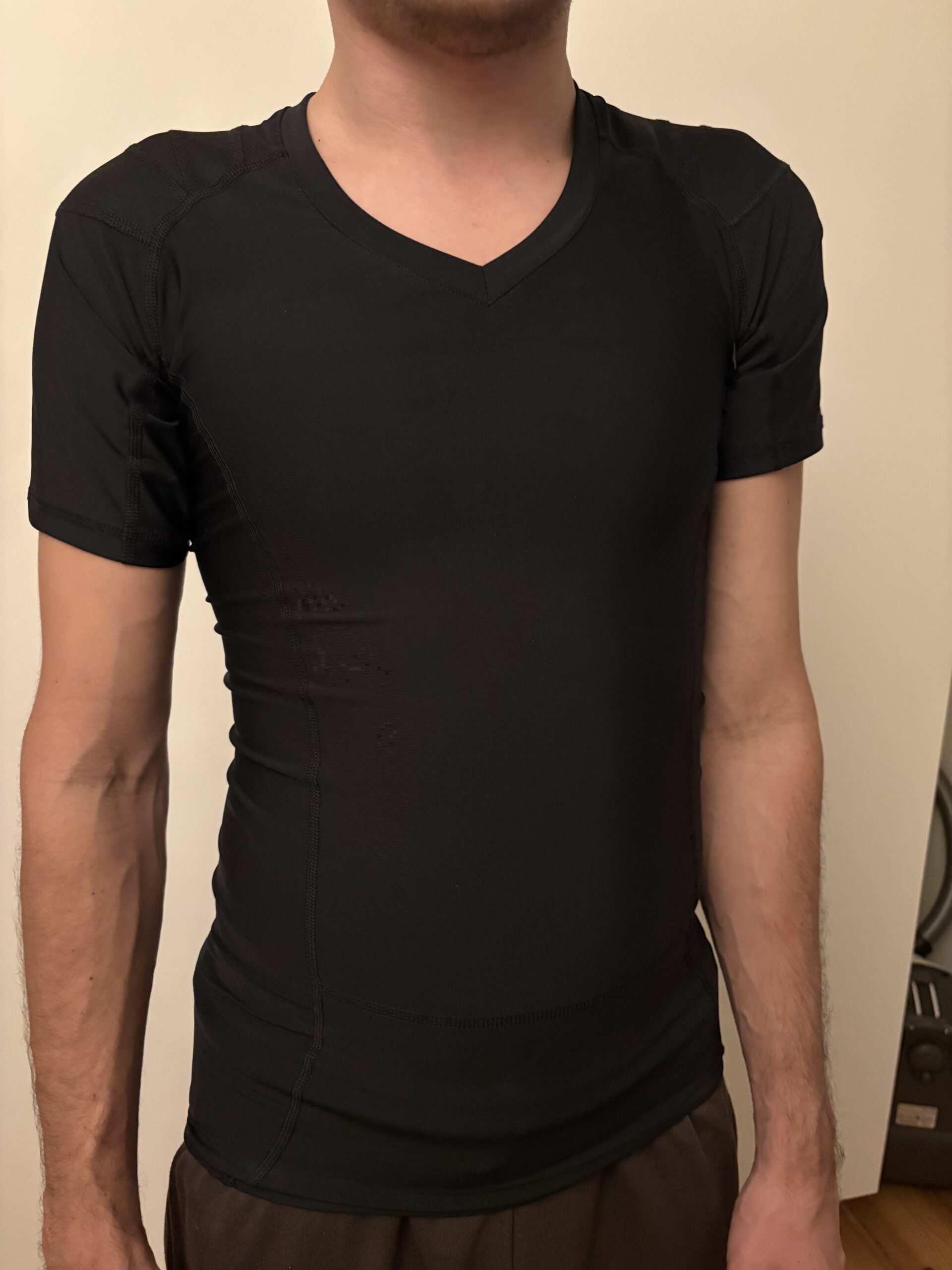 Anodyne-holdningstroeje-sort