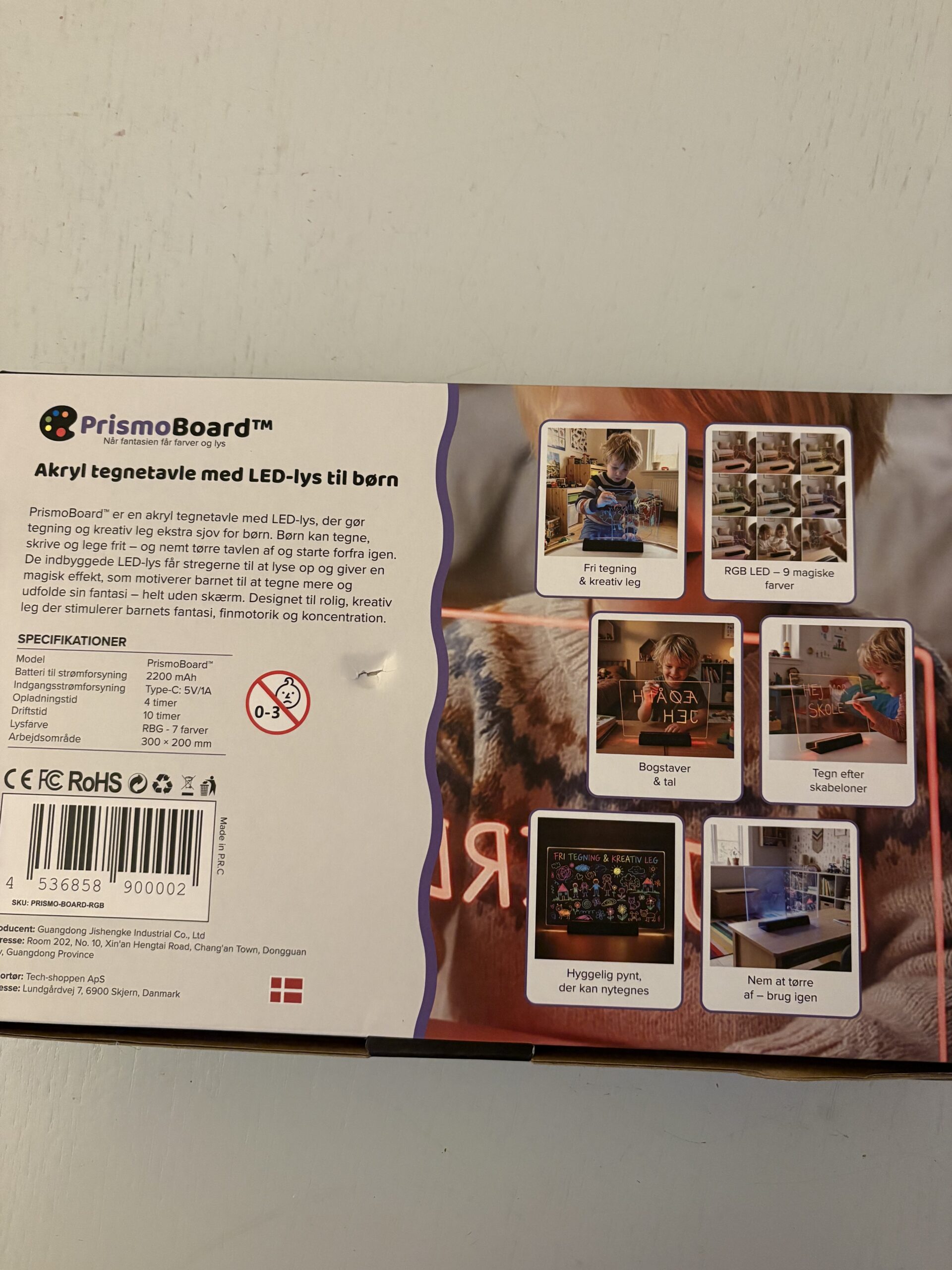 prismoboard-akryl-tegnetavle-med-led-lys-til-boern-kasse-bagside